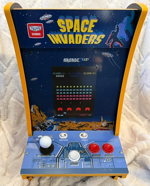 Space Invaders Counter-Cade Countertop Arcade 1up – Never Used
