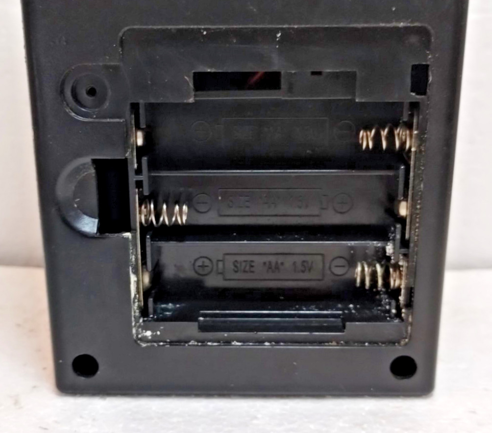 My Arcade – DGUN-2577 Retro Machine: Mini Video Game Arcade Cabinet – 200 Games