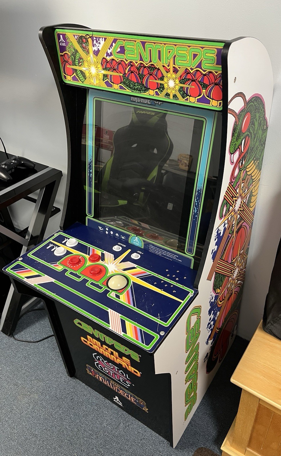 Arcade1Up Centipede 4-in-1 Video Arcade Machine Cabinet Atari