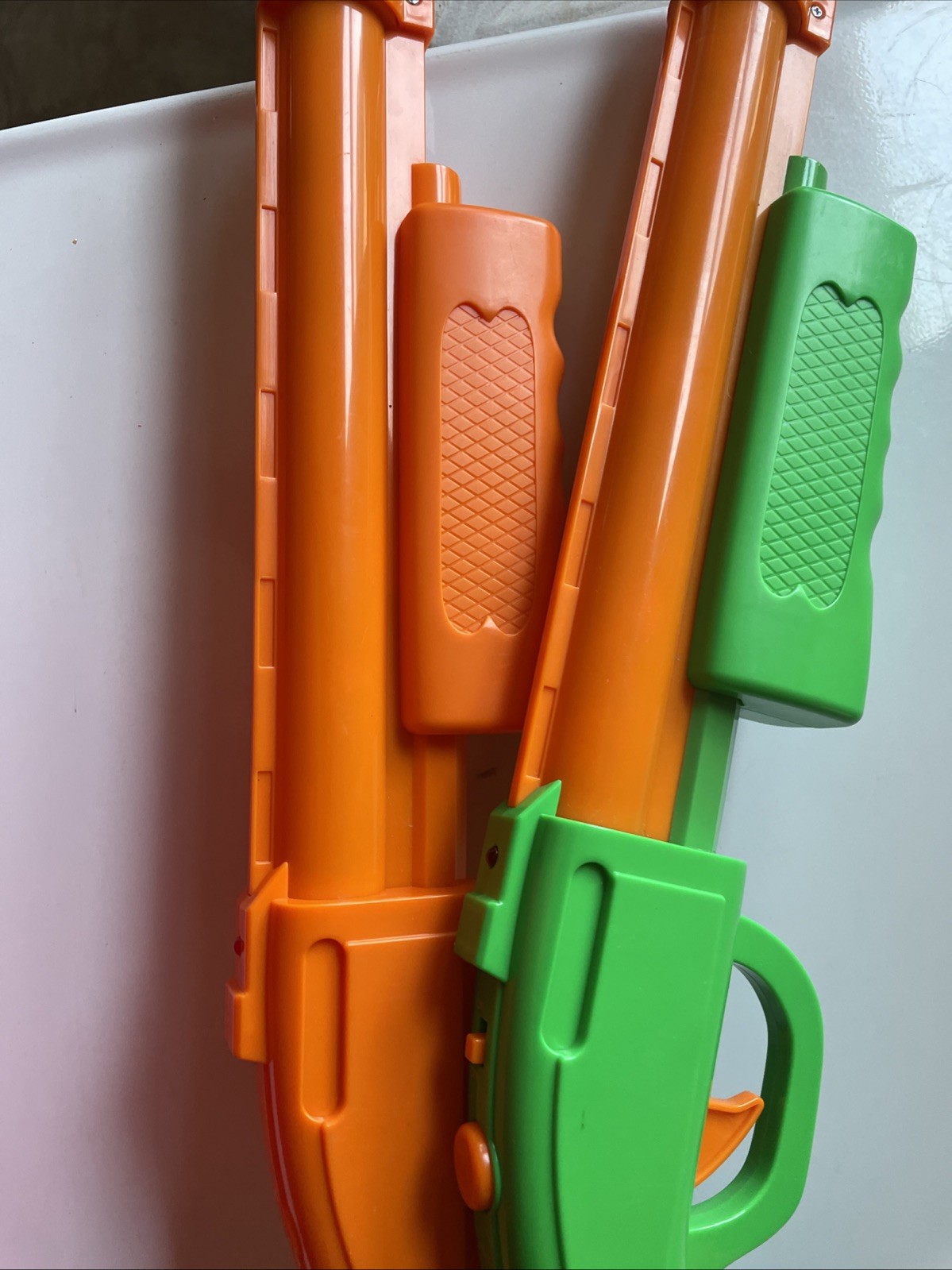 Big Buck Hunter Pro Plug & Play TV Arcade Game Green & Orange Gun NO SENSOR