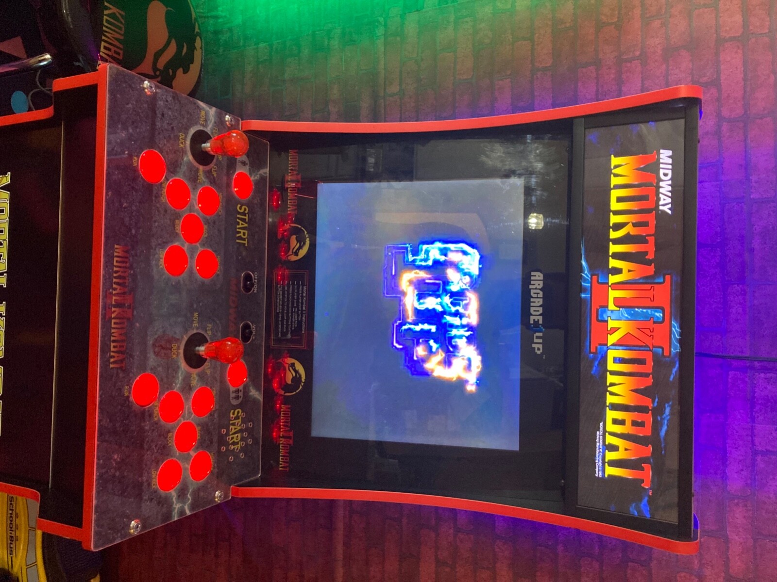 Local pickup only! Mortal Kombat 2 with light up buttons call (520) 390-7768