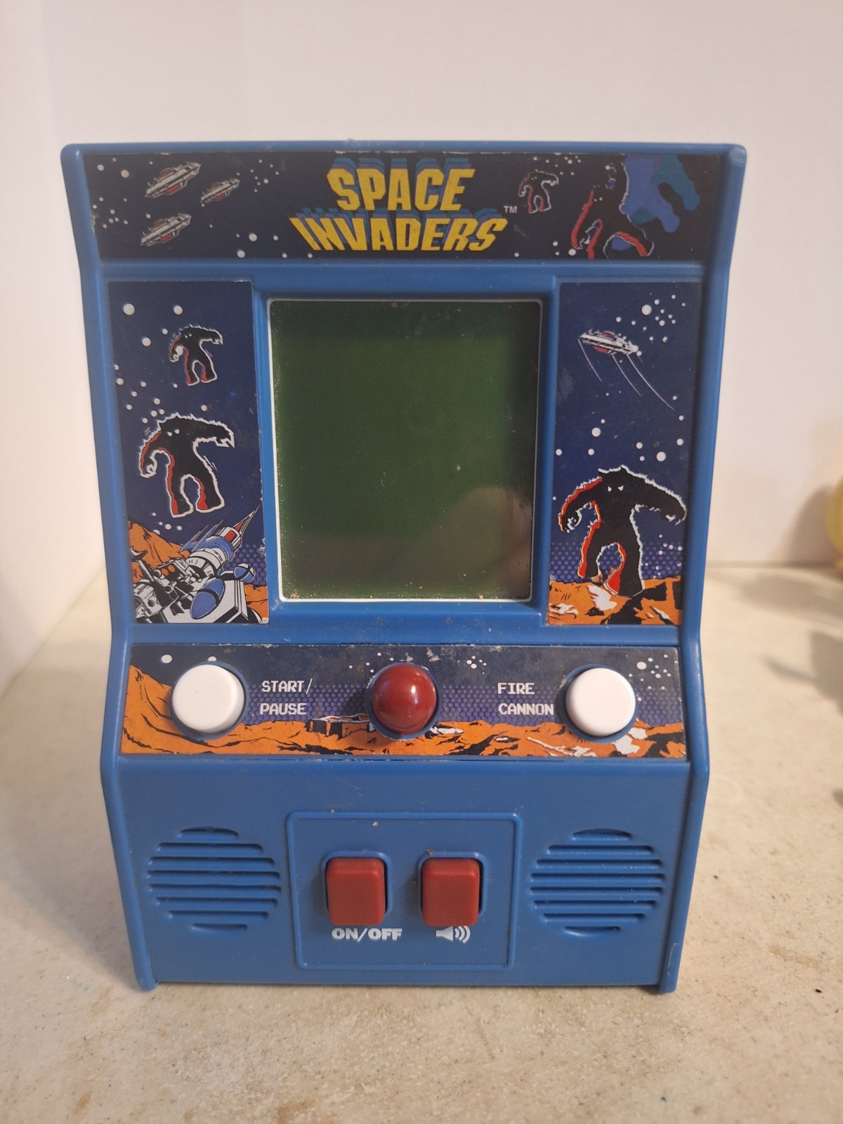2016 Taito Space Invaders Retro Mini Arcade Hand Held Video Game – WORKS