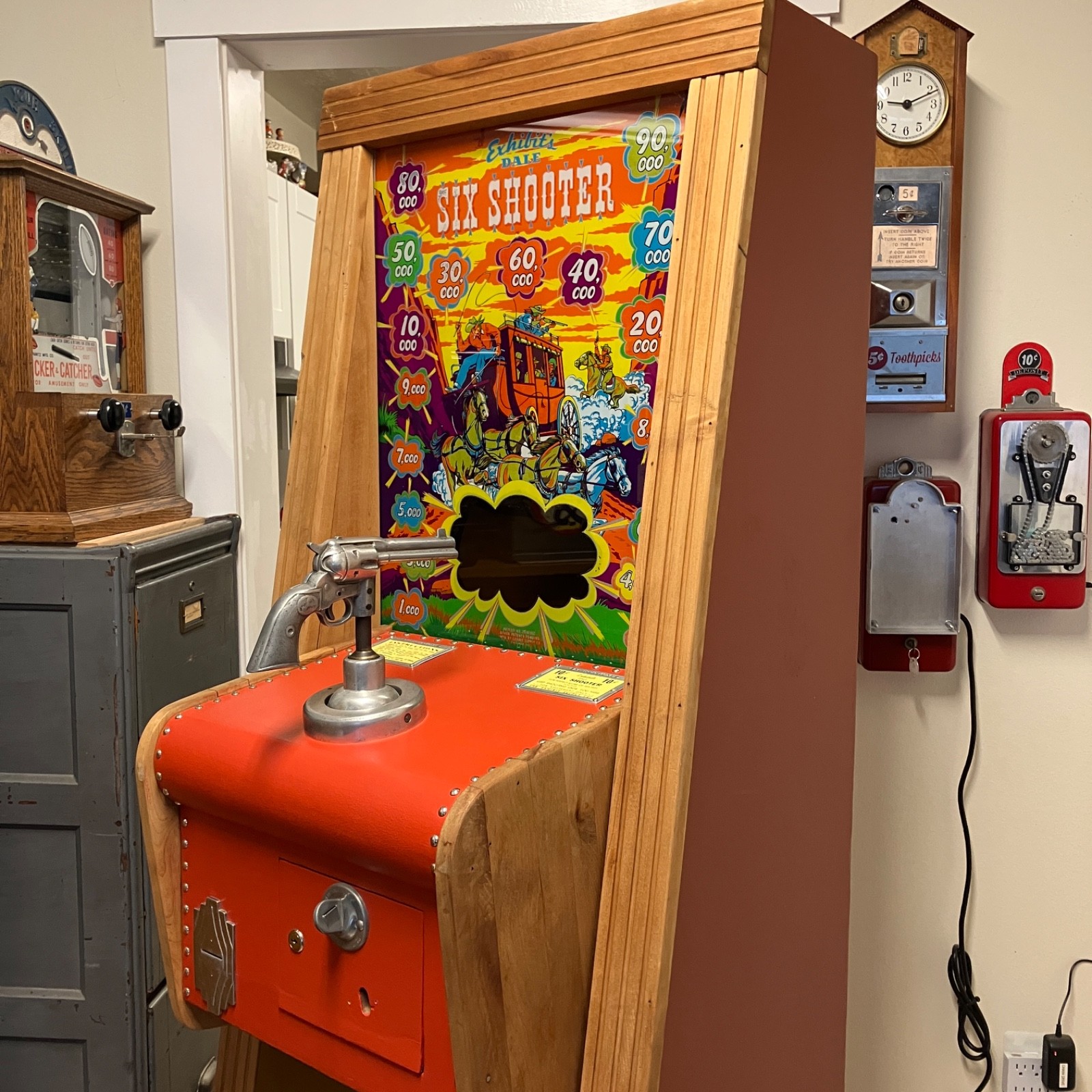 Dale Six Shooter Vintage Arcade Shooting Game made by Exhibit Supply RESTORED