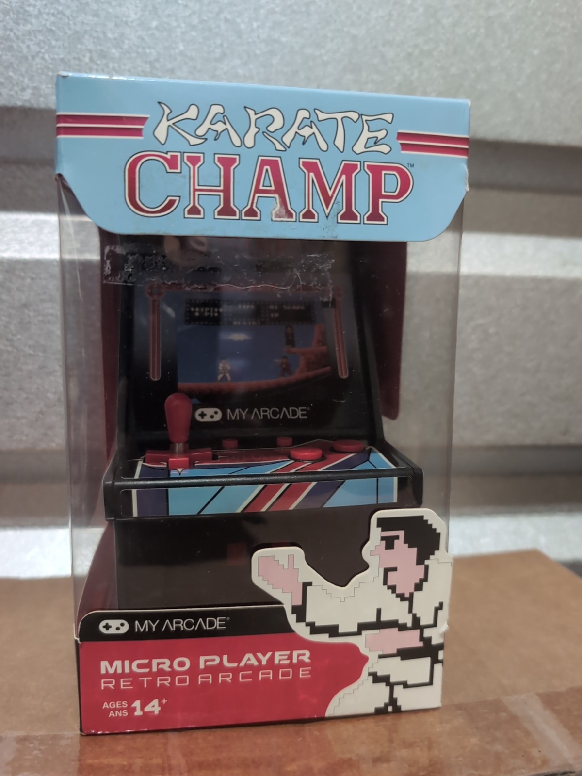 WB My Arcade DGUNL-3204 Karate Champ Micro Player Retro Arcade Machine – 6 Inch