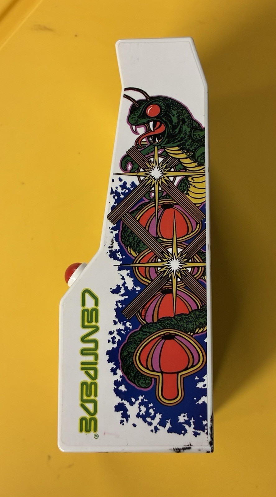 VINTAGE 1981 ATARI CENTIPEDE HAND HELD MINI ARCADE VIDEO GAME WORKS 100%
