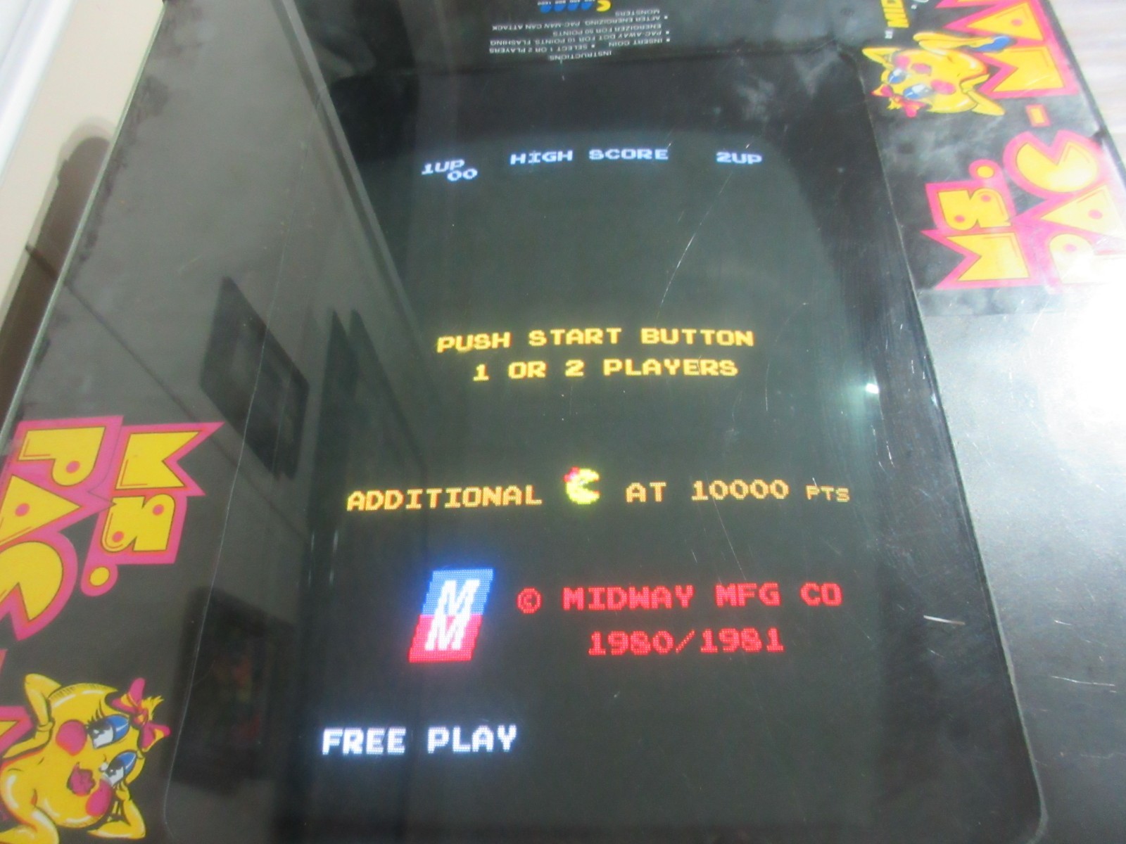MS PAC-MAN Original Cocktail Table Video Arcade Game