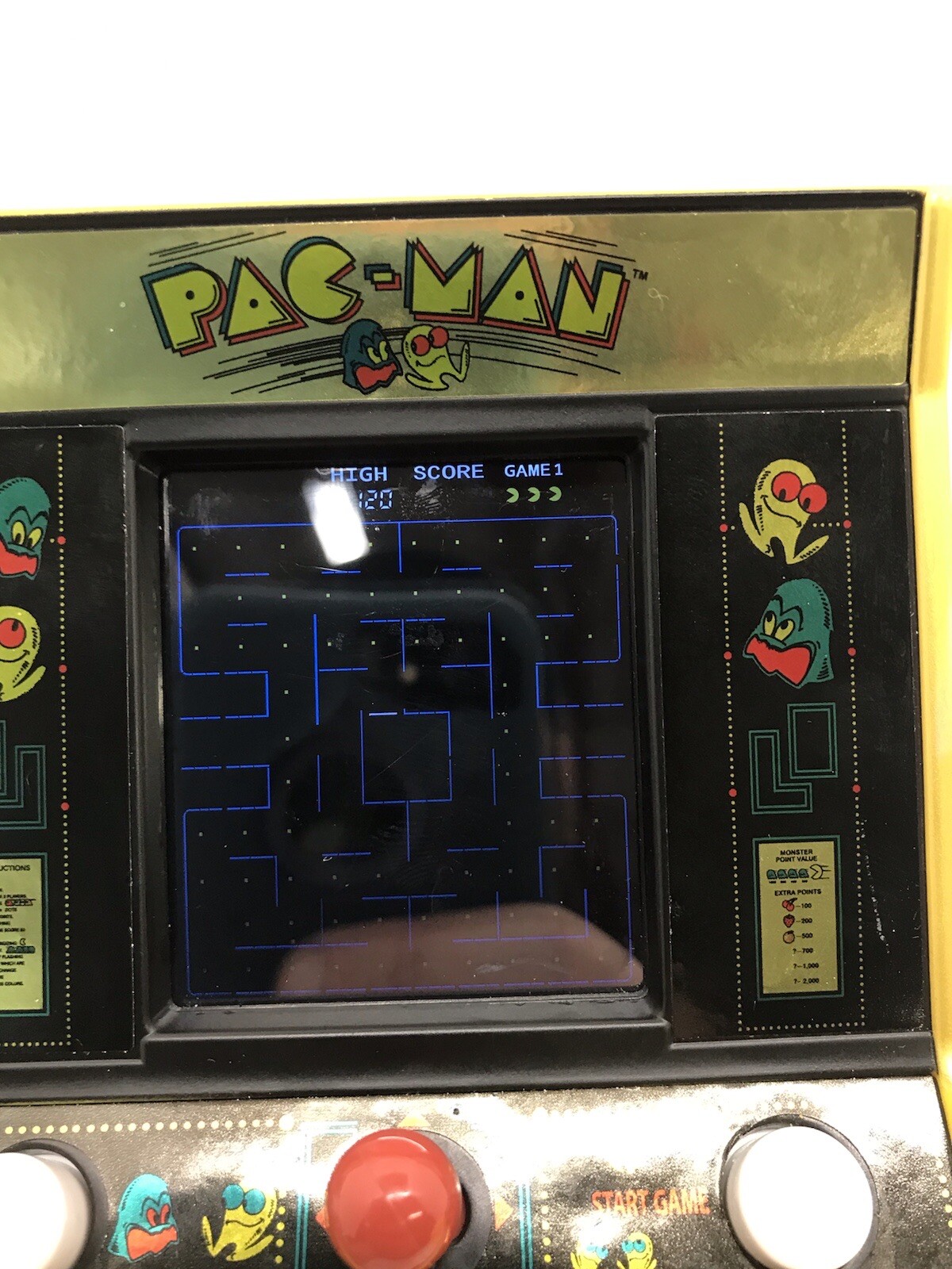 2020 Bandai Namco Mini 6 Inch Pac-Man Handheld Arcade Game Item # 09530