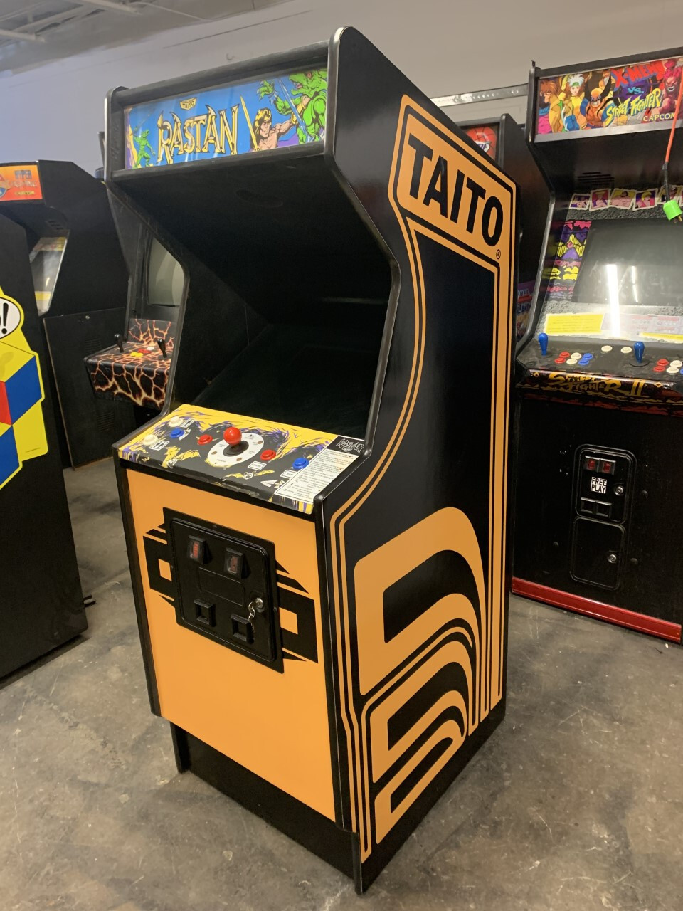 RASTAN ARCADE MACHINE by TAITO 1987 (Excellent Condition) *RARE*