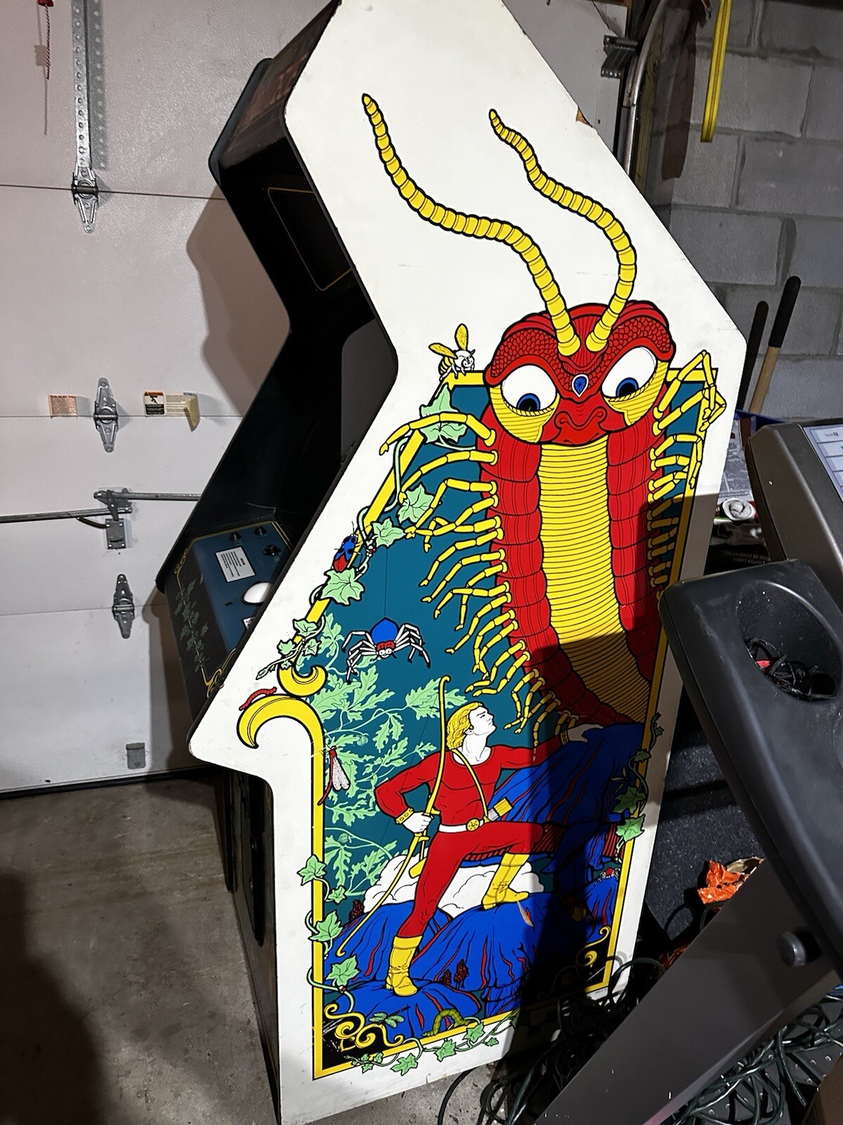 Millipede Atari Classic Arcade Game Fullsize Arcade