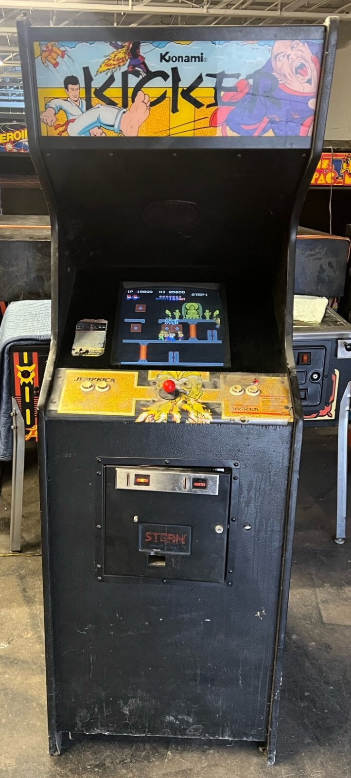KICKER ARCADE MACHINE by KONAMI 1985 (Excellent Condition)*RARE*