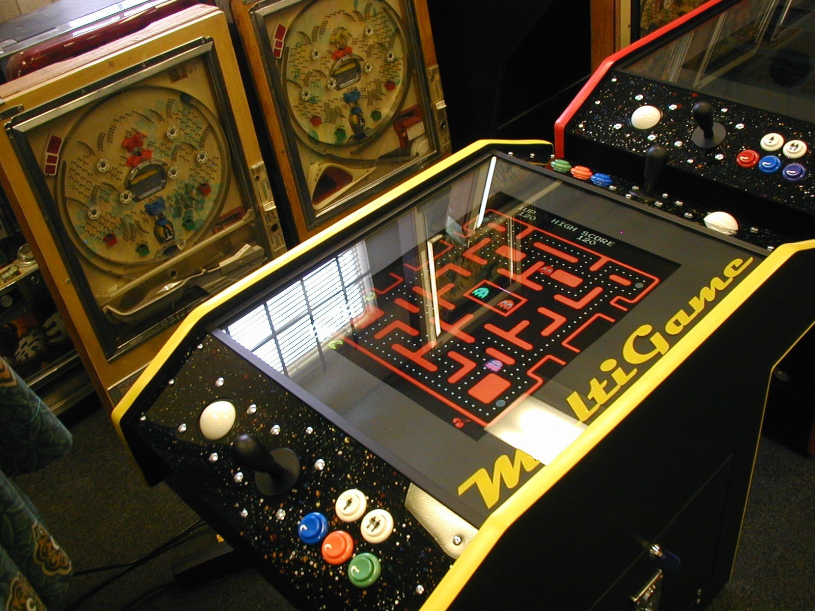 Cocktail Table arcade machine / commercial quality / 60 games