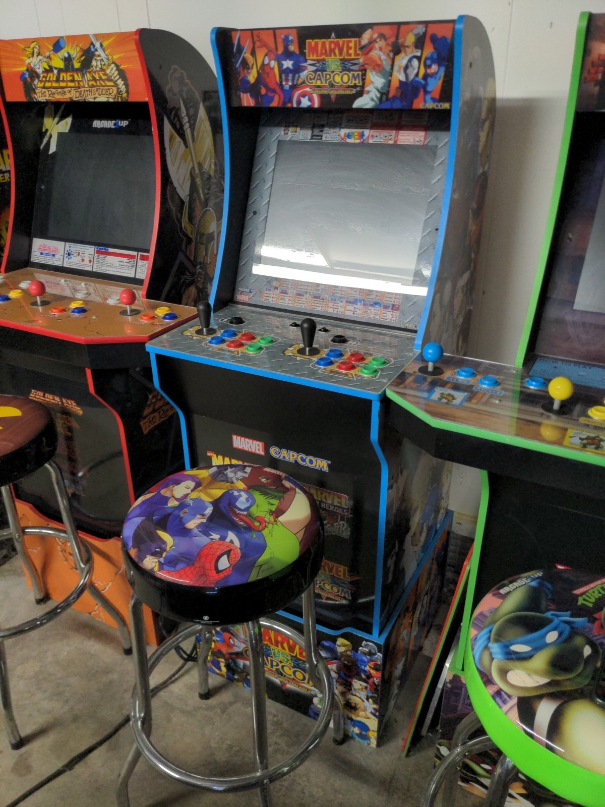 Arcade1UP Marvel vs Capcom W/ Riser Stool Lit Deck Protector