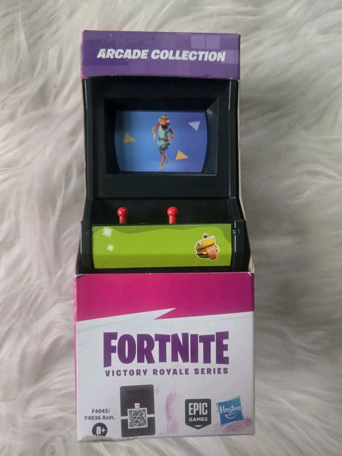 Hasbro Fortnite Victory Royale Series Arcade Machine w/ Accessories,Purple – NEW