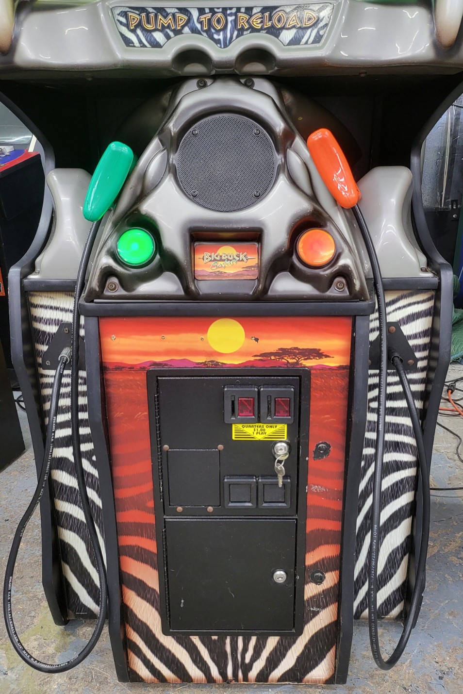 BIG BUCK HUNTER Pro SAFARI Full Size Arcade Shooting Game – WORKING GREAT! (S02)