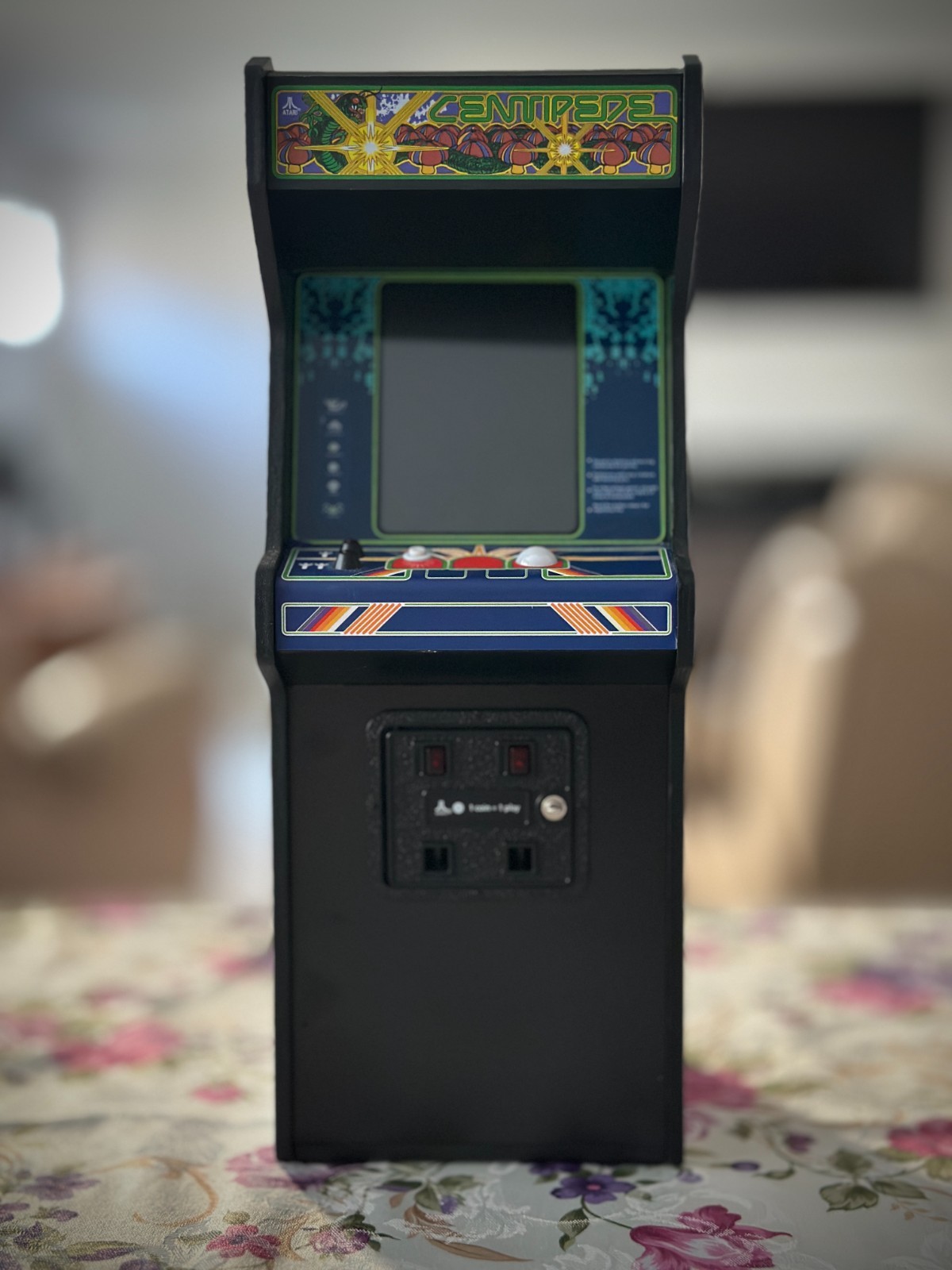 New Wave Toys Limited Edition Replicade Centipede 1/6 Scale Arcade Machine