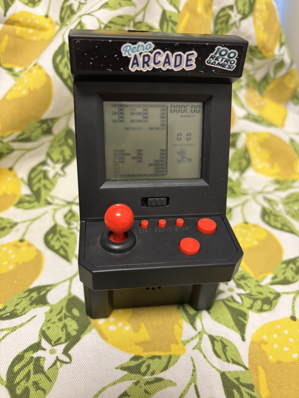 Retro Arcade 100 Exciting Games Mini Plastic Game Machine