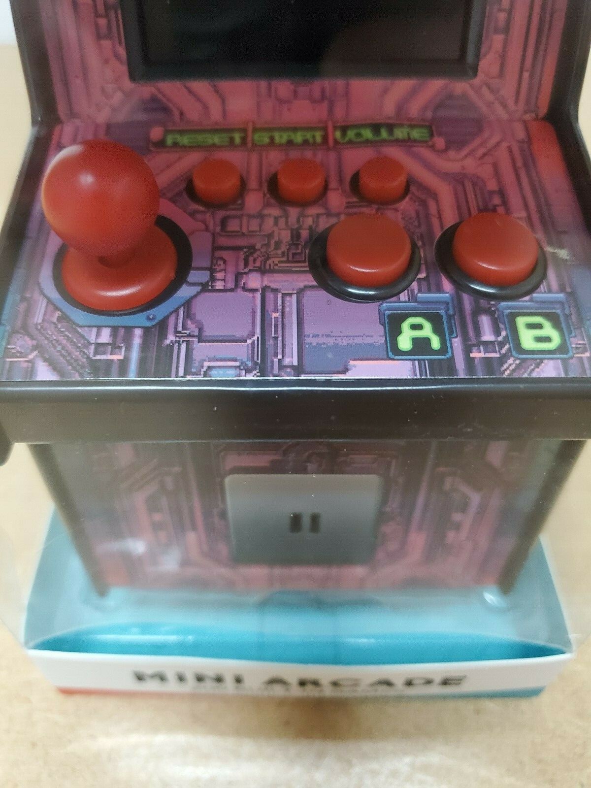 Funderdome Handheld Mini Arcade 200 Built-In Games Retro Video Arcade
