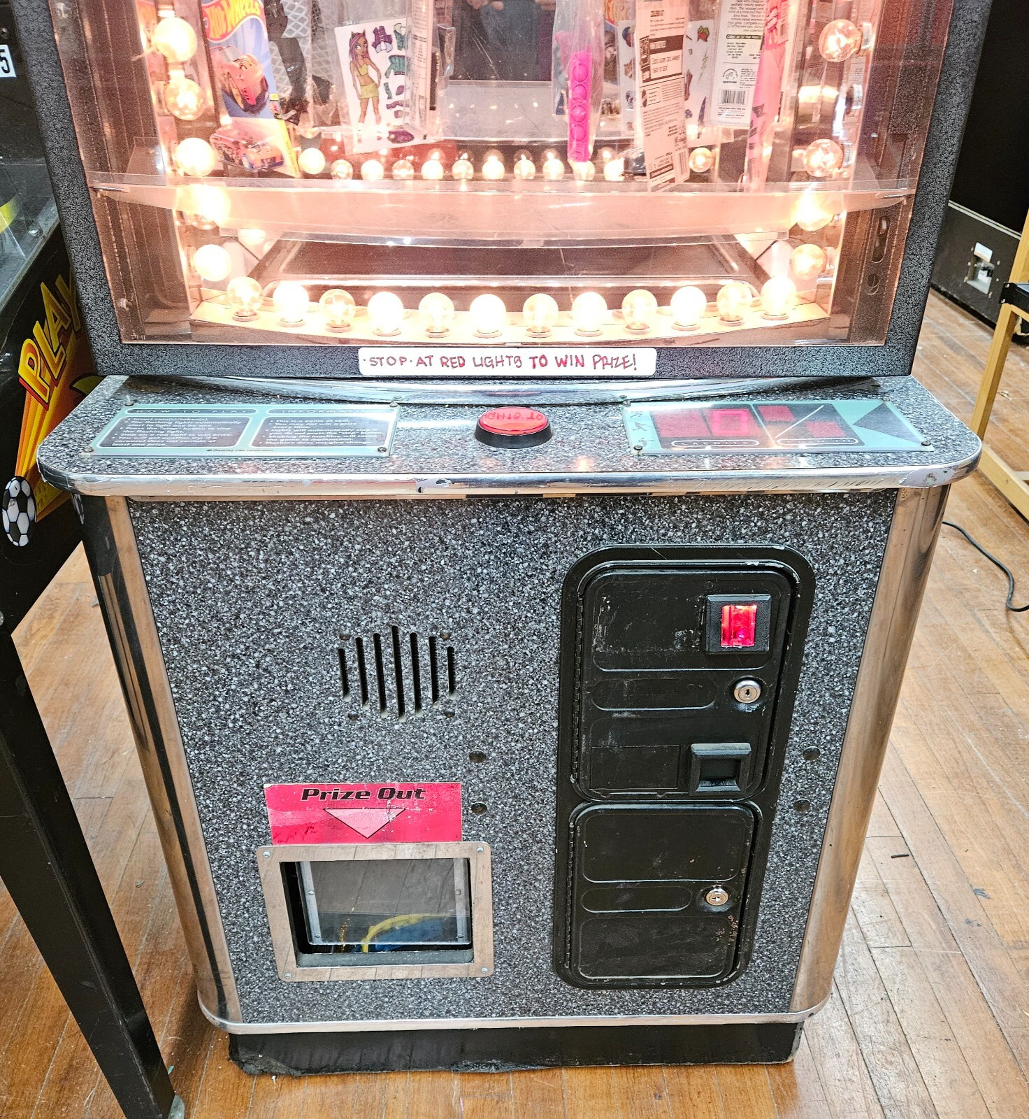 Sammy USA Co. SPORTS ARENA Arcade Prize Redemption Game WORKING