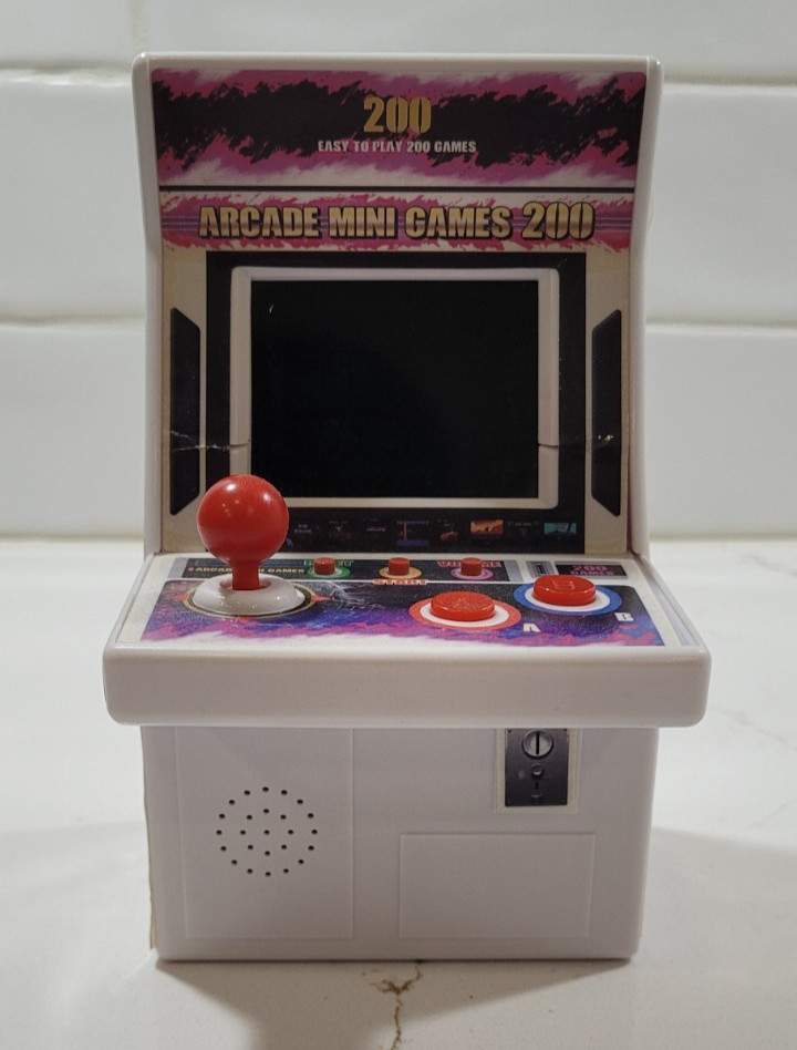 Mini Arcade Machine – 200 Games Built-In – Retro Gaming – Lights and Sounds