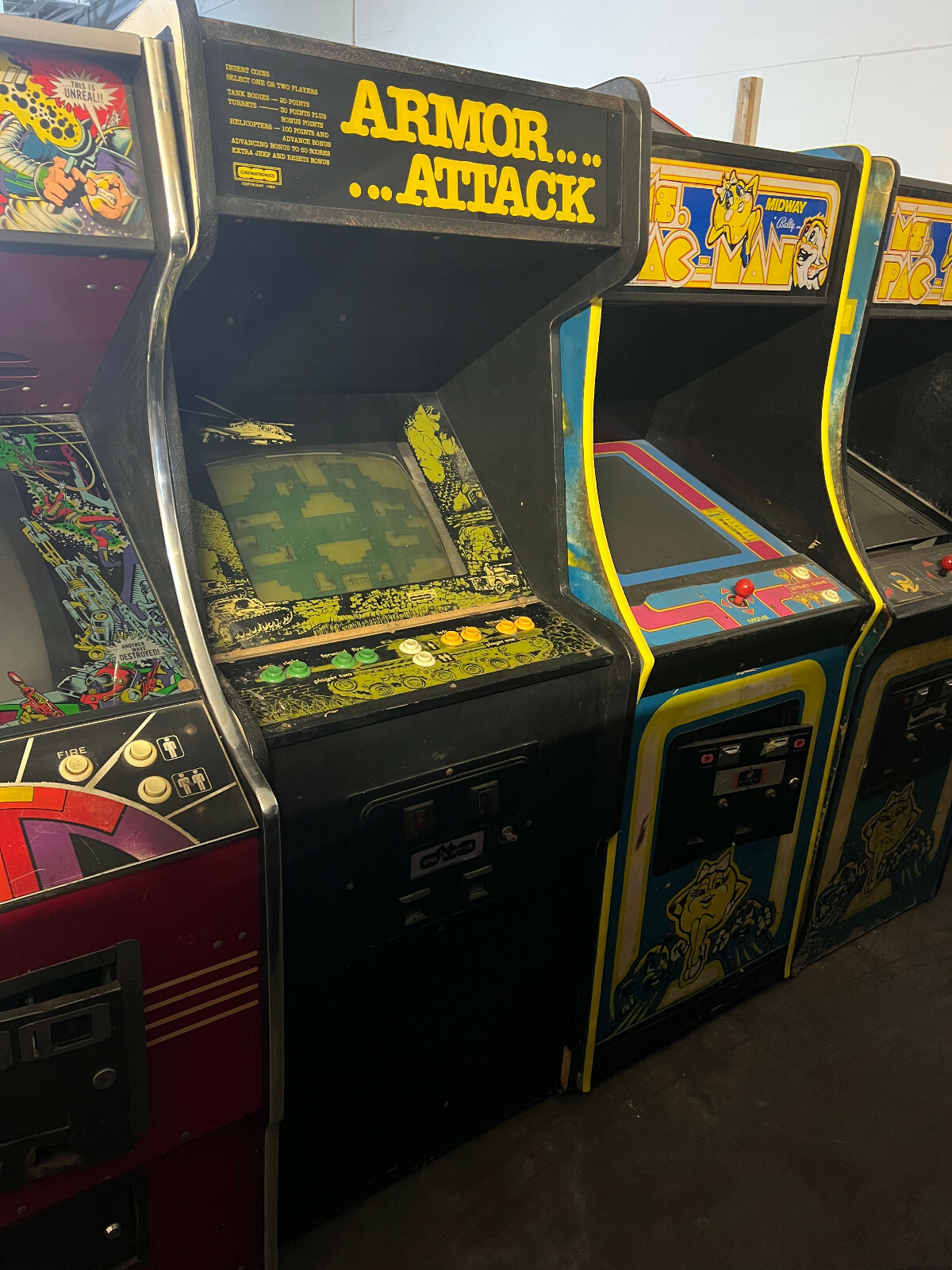 ARMOR ATTACK ARCADE MACHINE by CINEMATRONICS 1980 (Excellent Condition) *RARE*