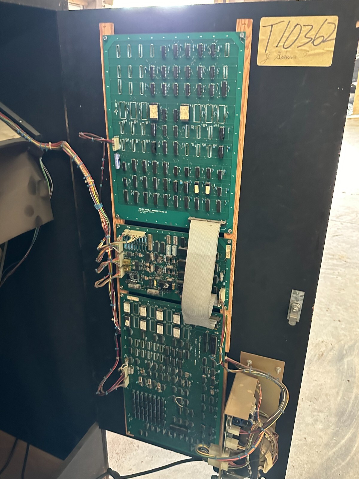 Thief Arcade Game ** Rare **