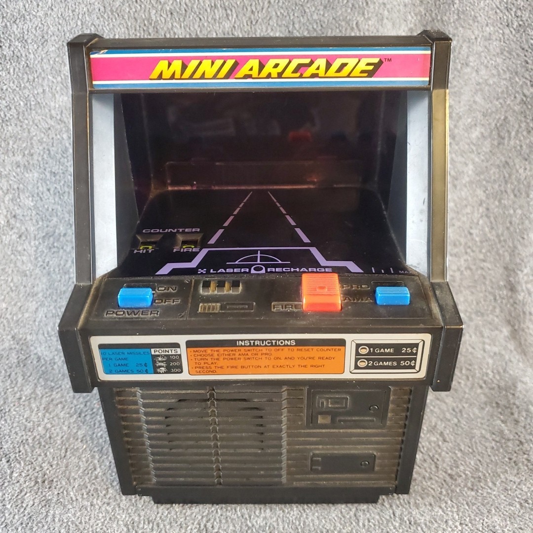 vintage tomy mini arcade cosmic clash space monster ship toy game (READ)