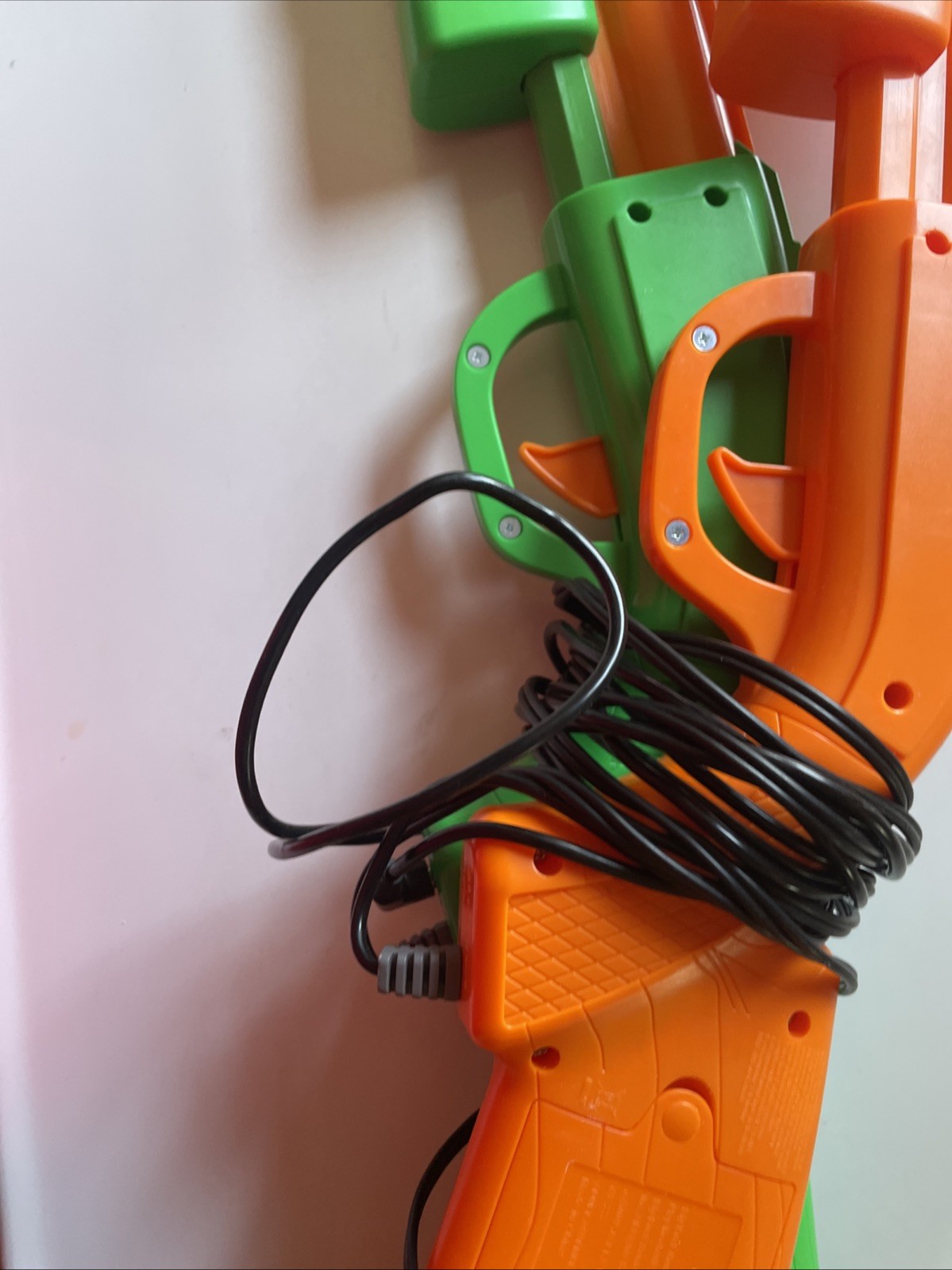 Big Buck Hunter Pro Plug & Play TV Arcade Game Green & Orange Gun NO SENSOR