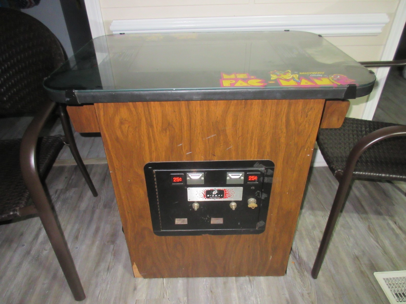MS PAC-MAN Original Cocktail Table Video Arcade Game