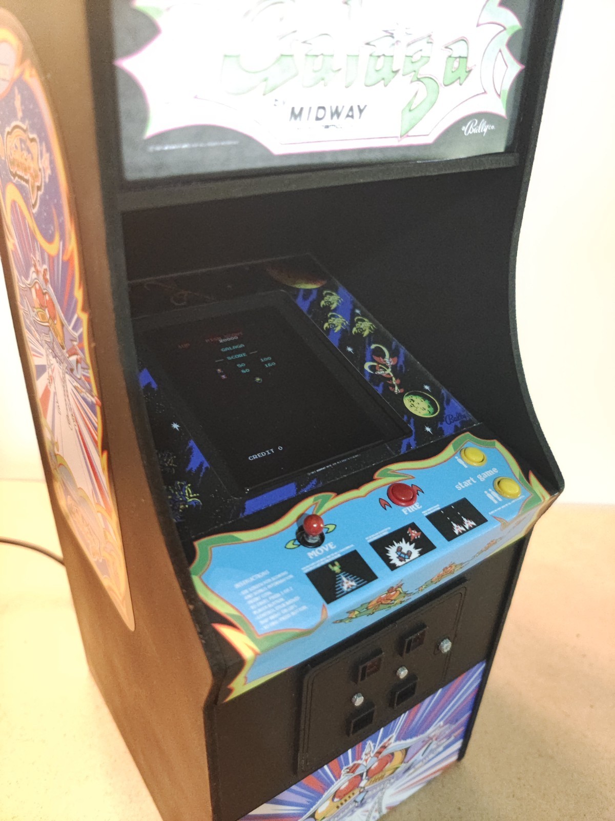 Galaga 1/6 scale mini working arcade cabinet (Playscale, New Wave Toys).