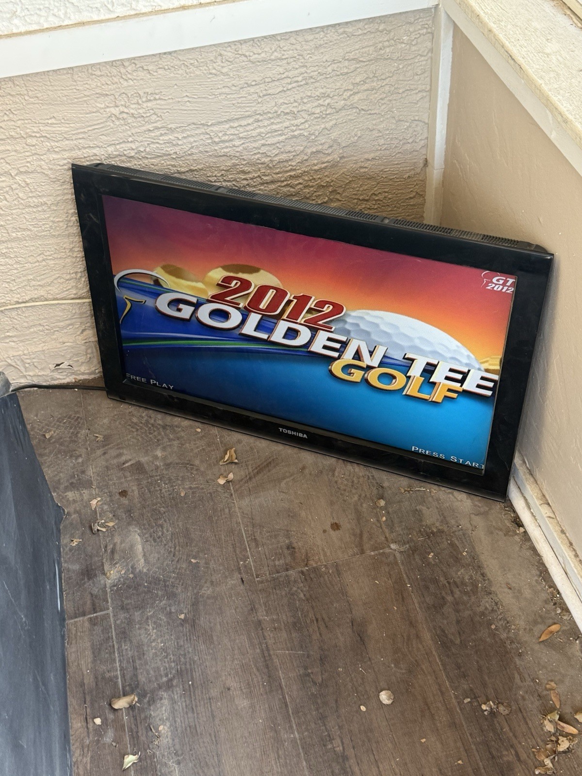 Golden Tee Live Arcade Machine 2012