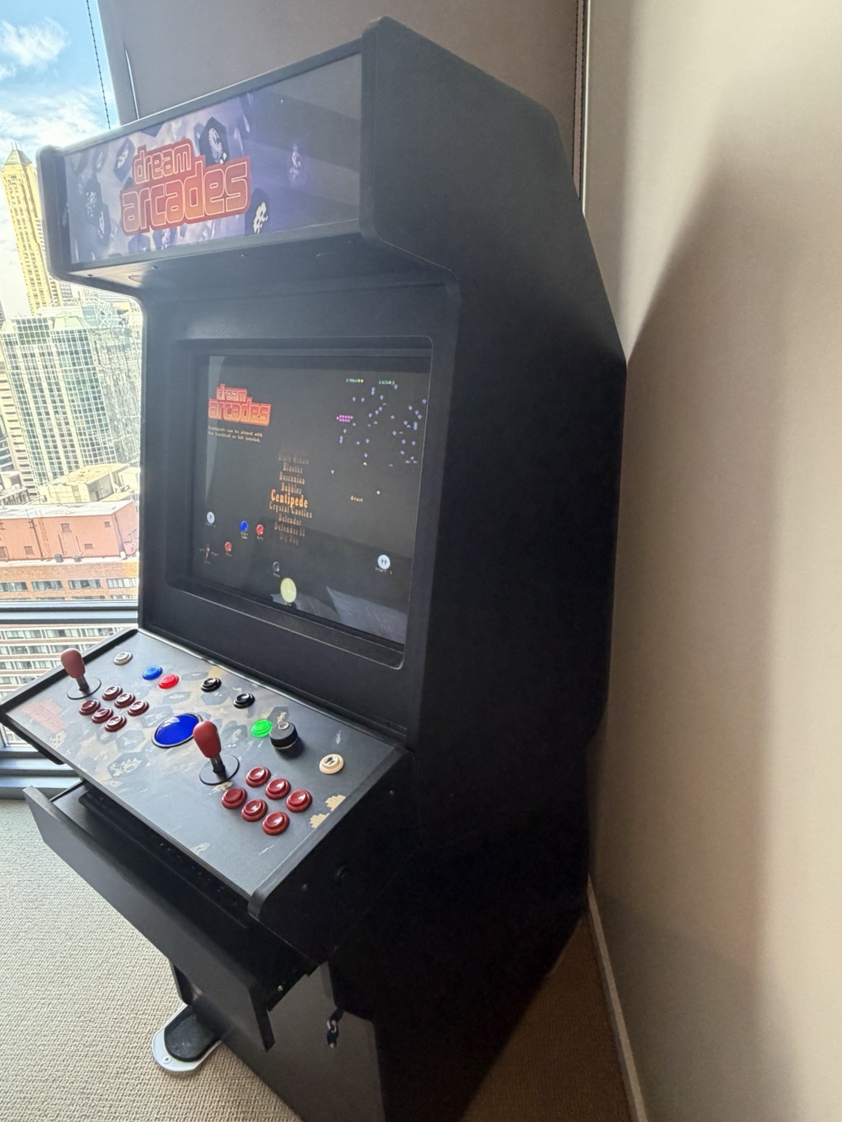 Dream Arcades: Classic Arcade Video Game Machine. Used. Excellent Condition.