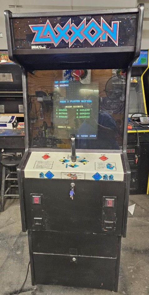 ZAXXON ARCADE MACHINE by SEGA/GREMLIN 1982 (Excellent Condition) *RARE*