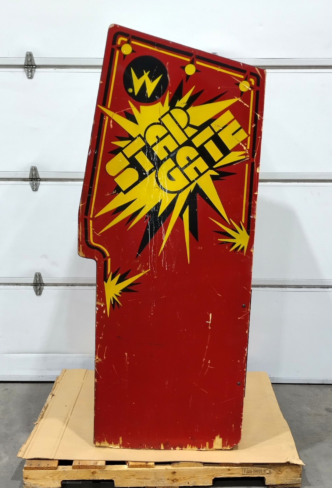 Williams Defender Stargate Vintage Full-sized Arcade Cabinet – No Power