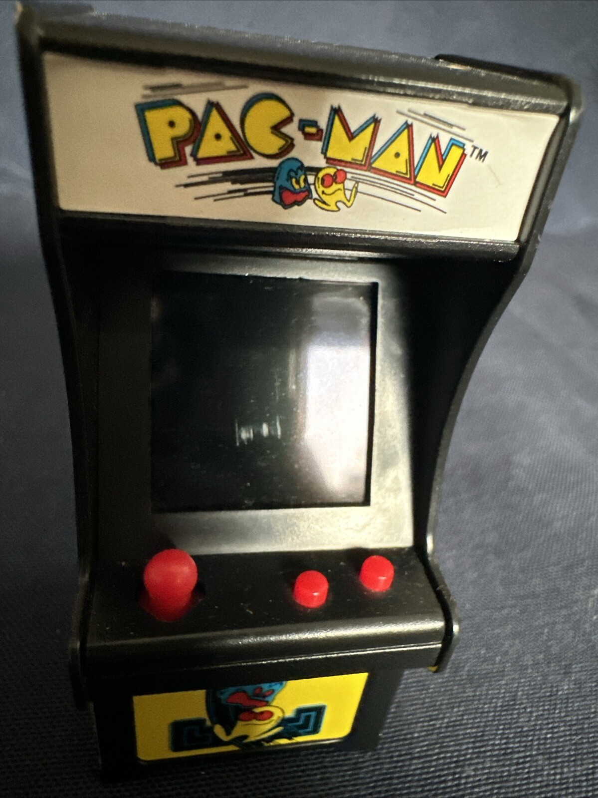 Pac-Man Miniature Arcade Game Keychain 2018 Tested And Works Scratch On Screen