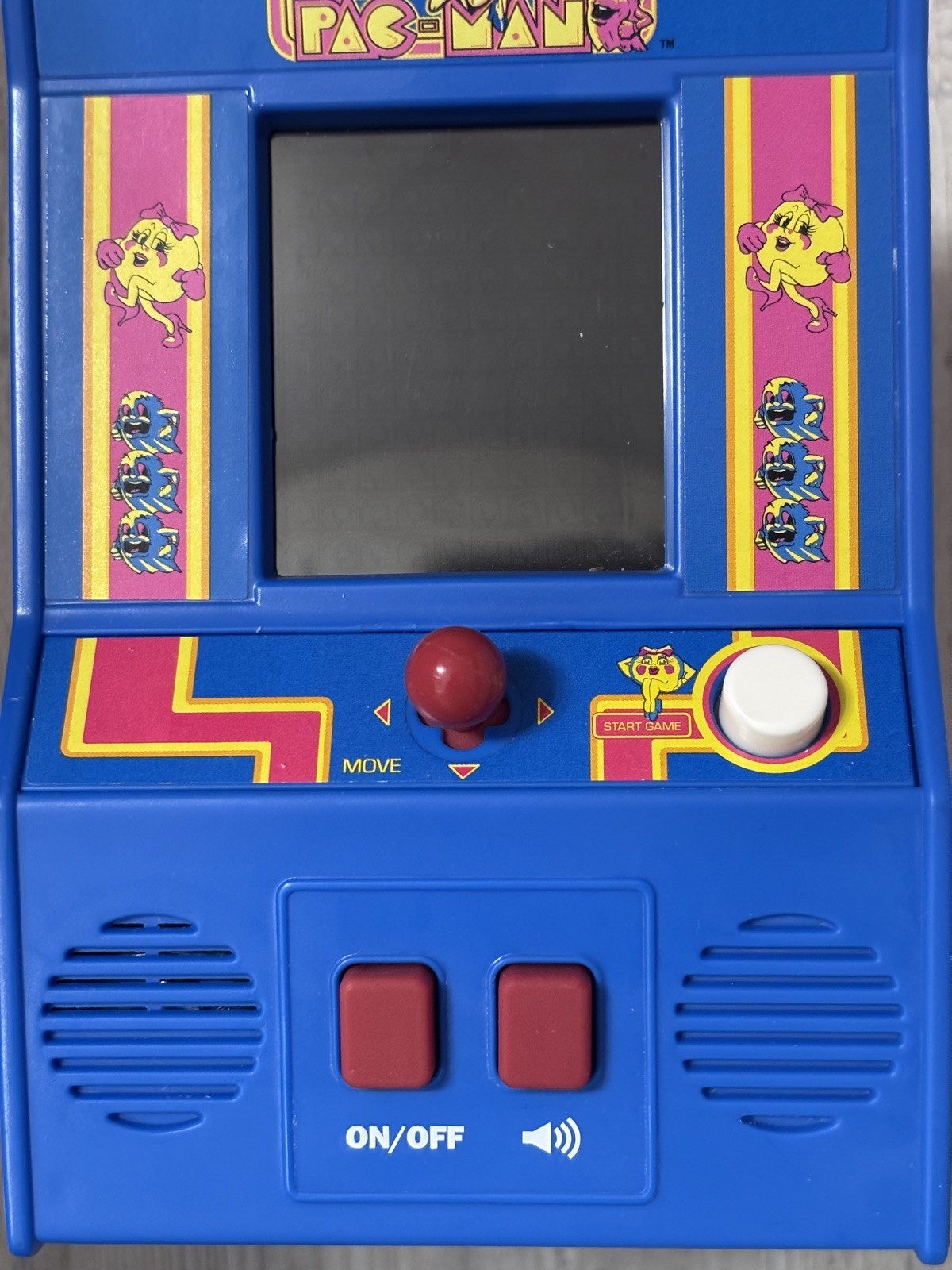 Bandai Namco Ms Pac-Man Retro Mini Arcade 09614 Pacman Game