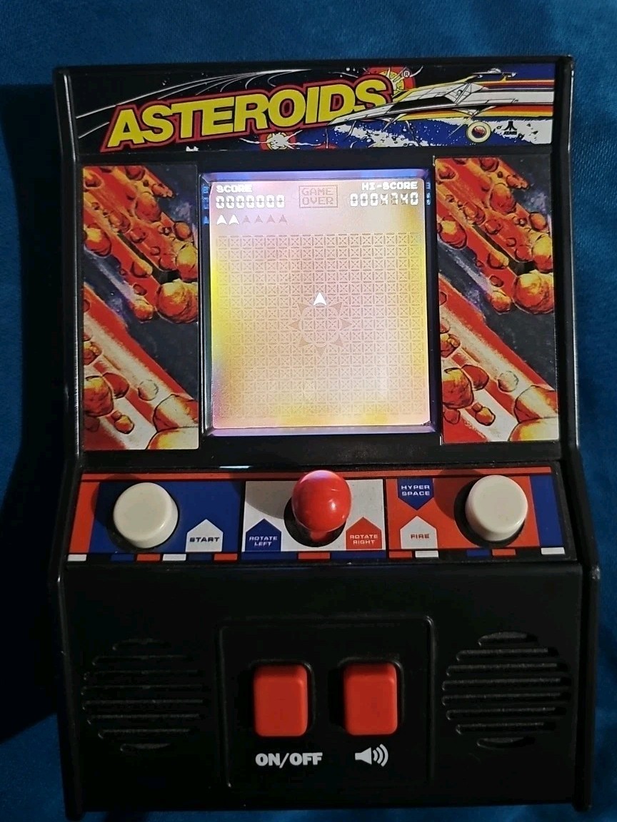 Atari Interactive Asteroids 1979 Mini Arcade Electronic Handheld Game Works