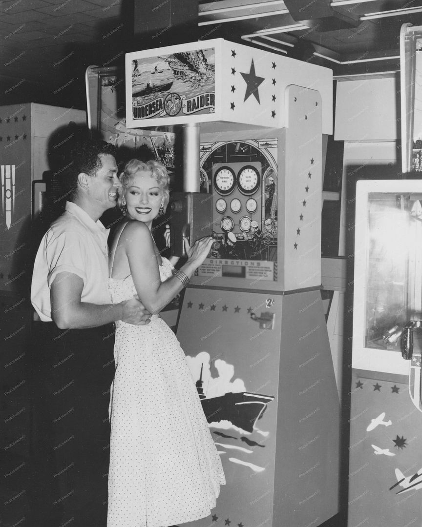 Bally 1946 Undersea Raider Video Arcade Game 8×10 Photography Reprint