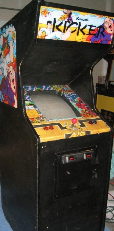 KICKER ARCADE MACHINE by KONAMI 1985 (Excellent Condition)*RARE*