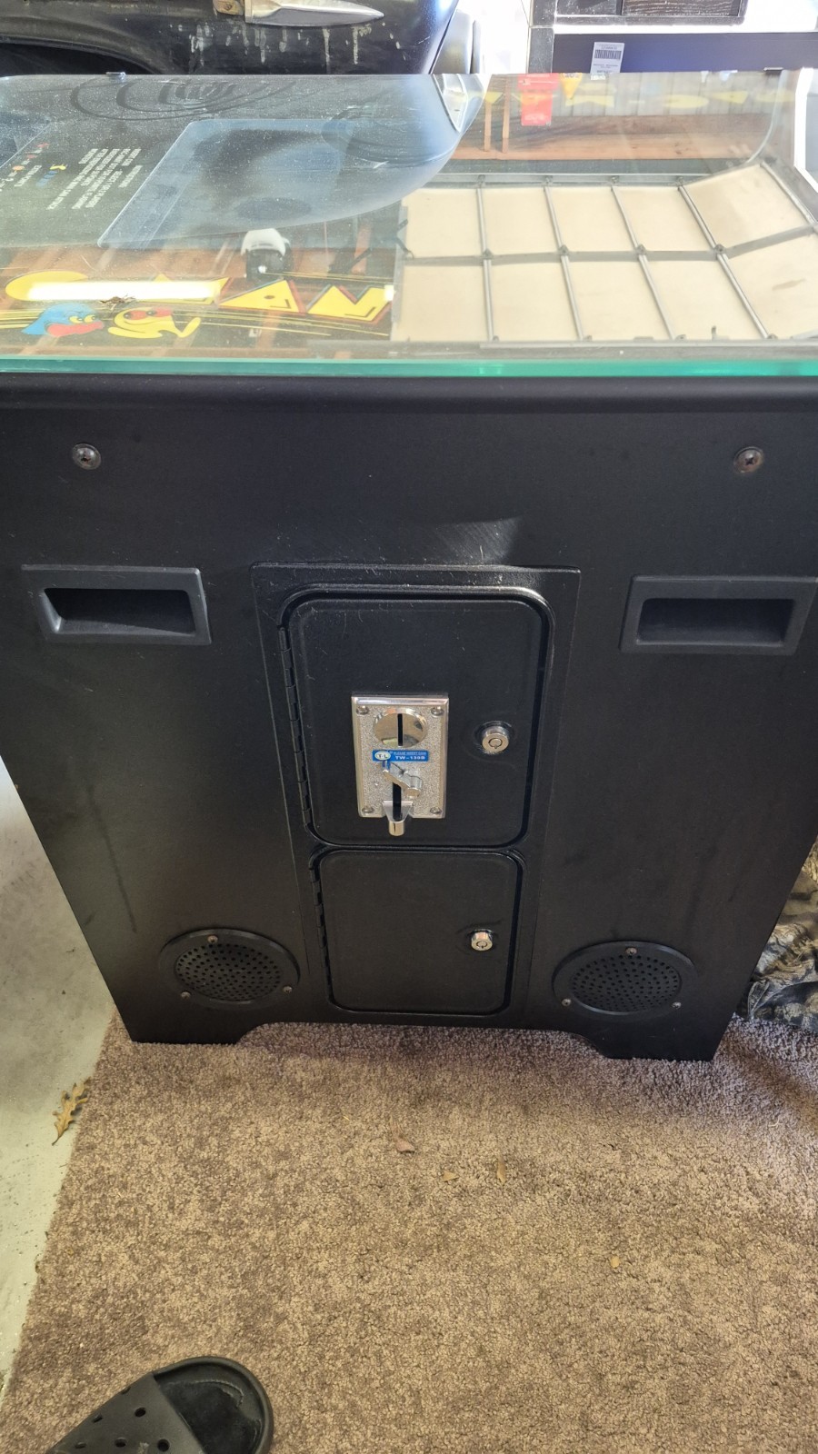 Pac-Man Cocktail Table Video Arcade Machine Classic Retro Game Arcade Cabinet