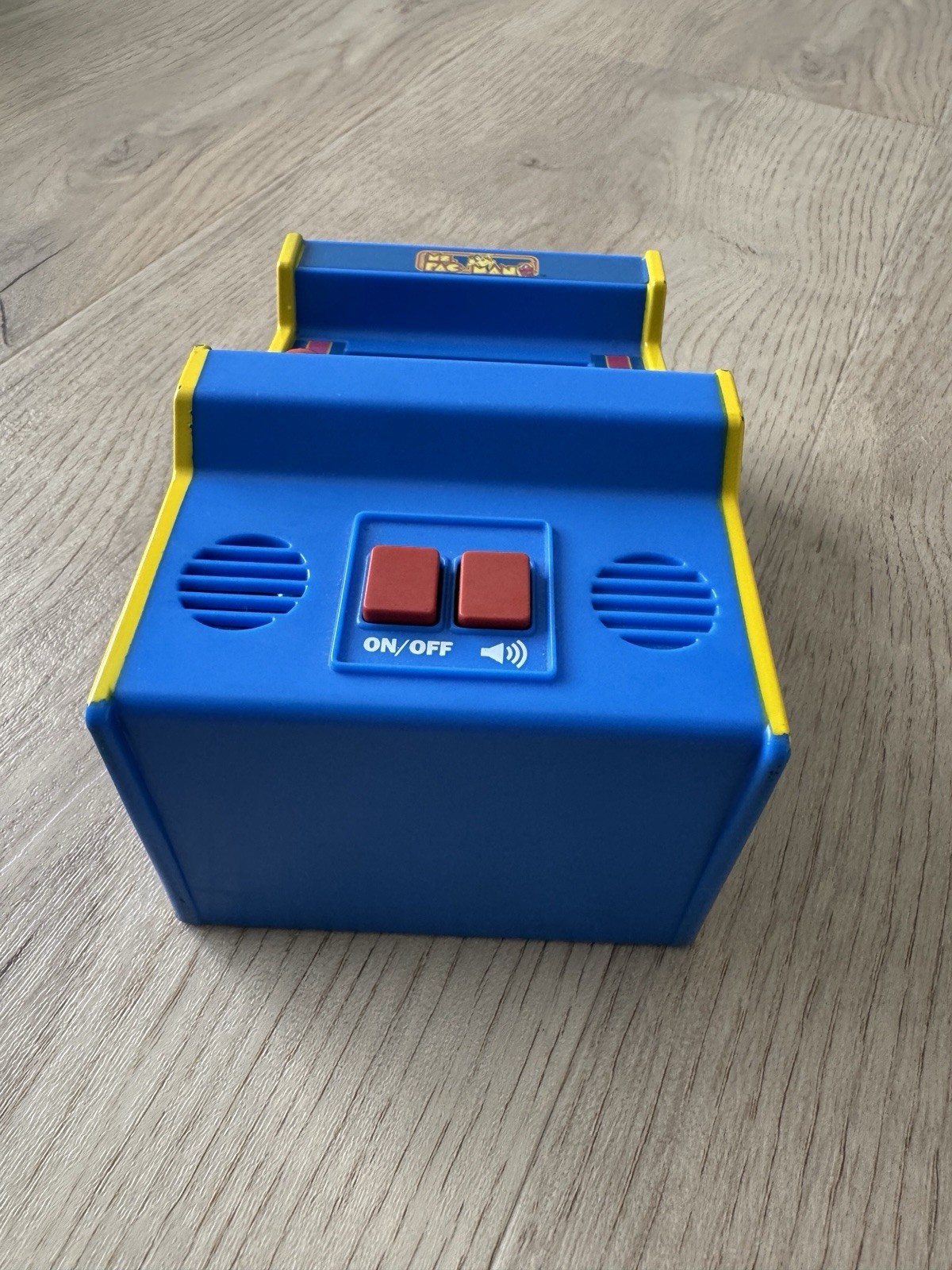 Arcade Classics Ms.Pac-Man Hand Held #09615 Retro Mini Arcade Game 2018