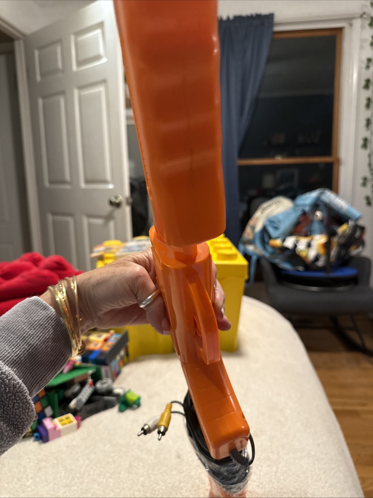 Big Buck Hunter Pro. Plug & Play, TV Video Game Gun Controller. Rifle gun only