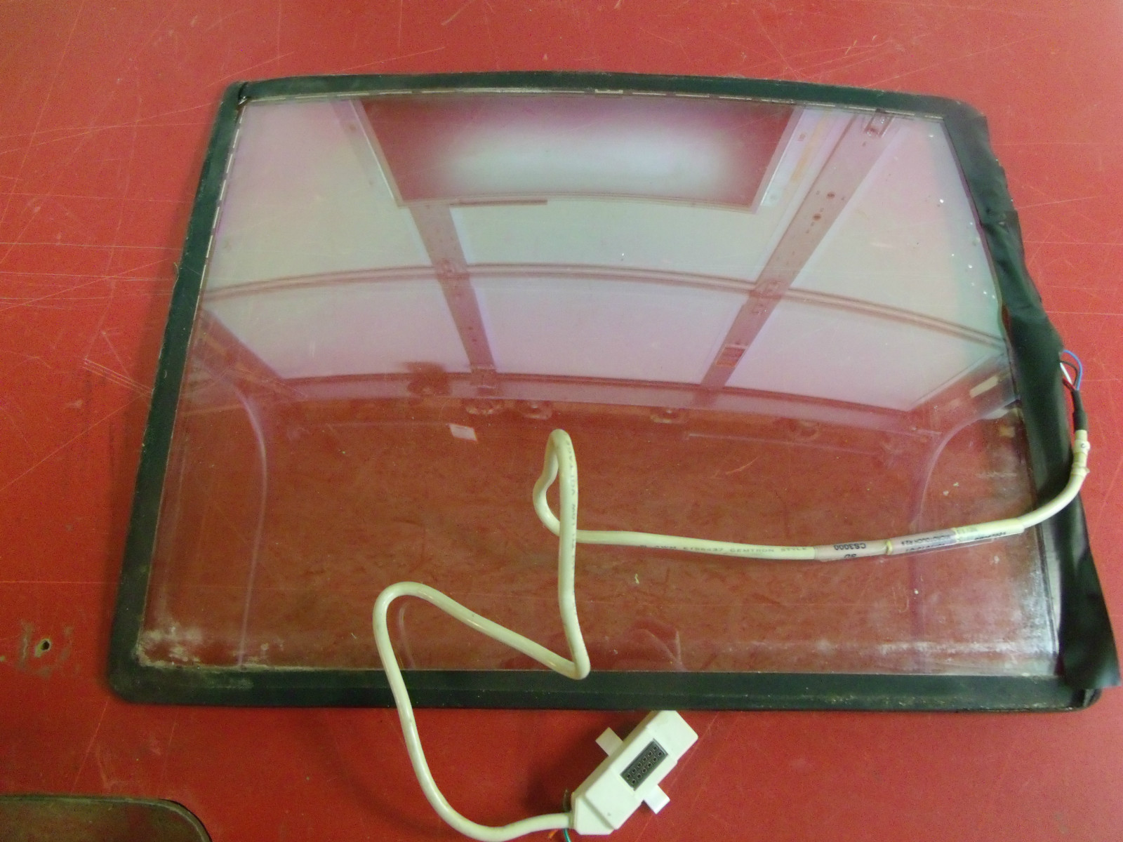 Curve Touch Panel Pulled From 17 in CTR