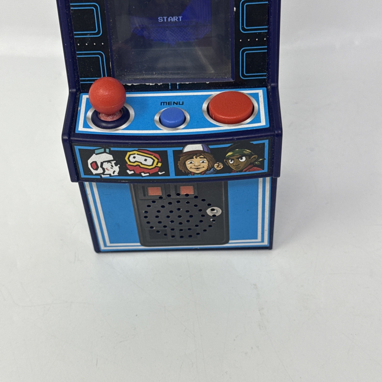 Hasbro STRANGER THINGS PALACE ARCADE MINI GAME System 20 Games Tested Dig Dug