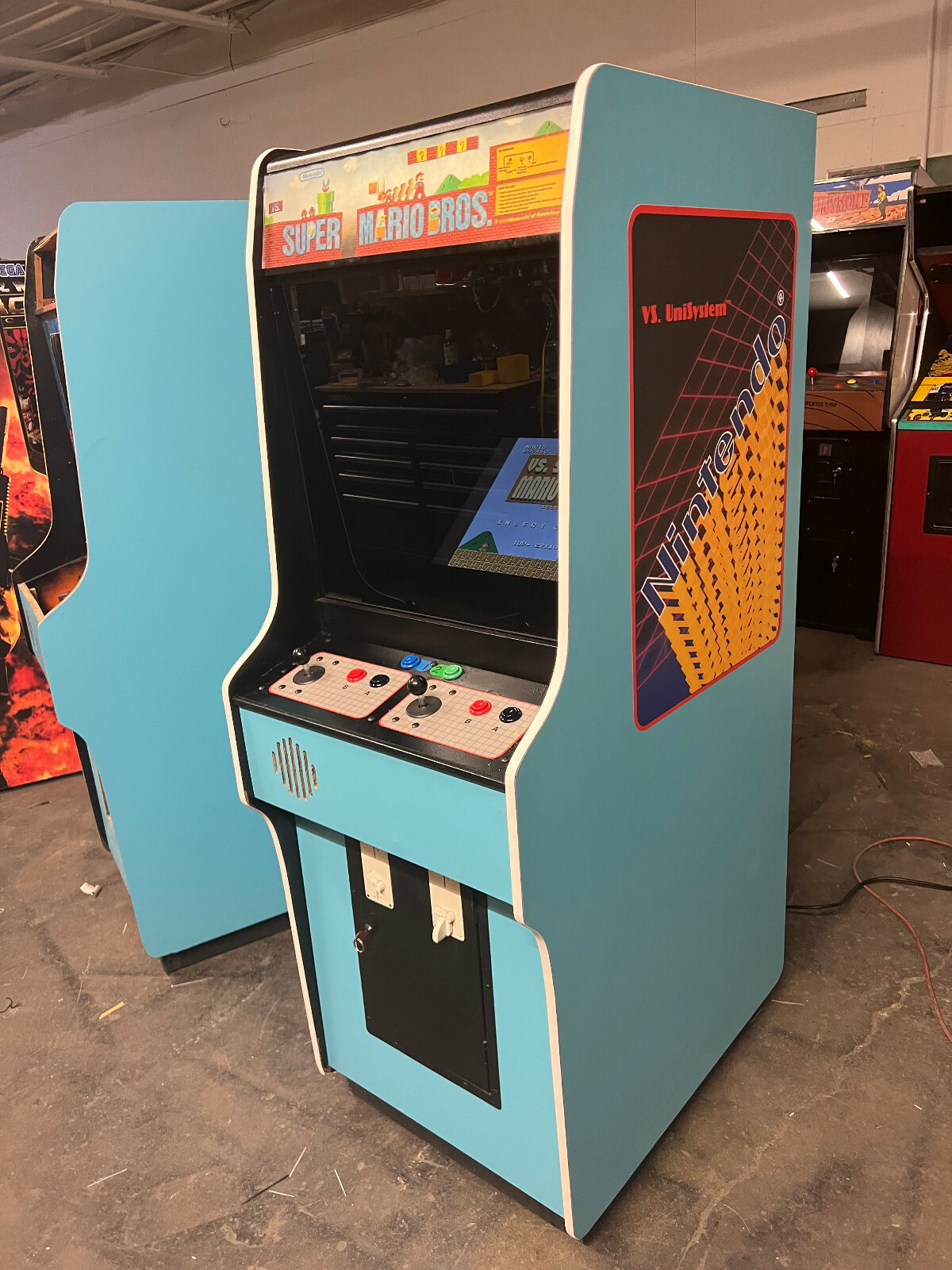 SUPER MARIO BROS NINTENDO VS ARCADE MACHINE by NINTENDO 1987 (Excellent) *RARE*