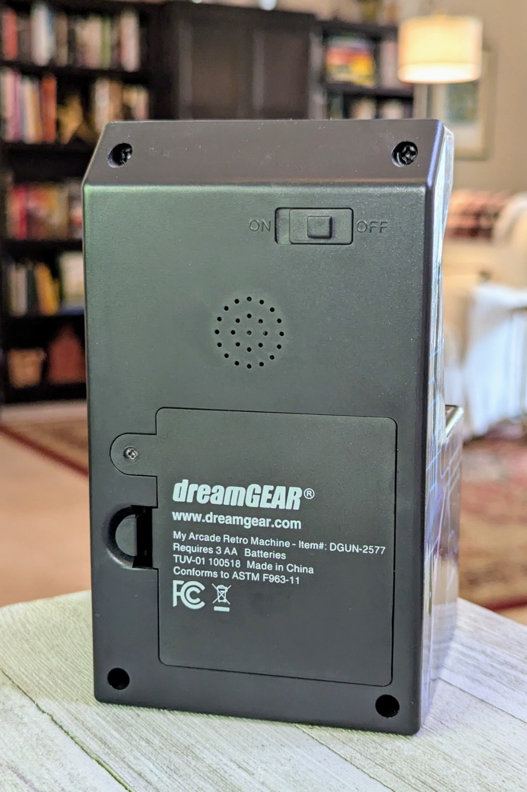 DREAMGEAR MY ARCADE RETRO MACHINE VIDEO GAMING HANDHELD SYSTEM 200 GAMES TESTED