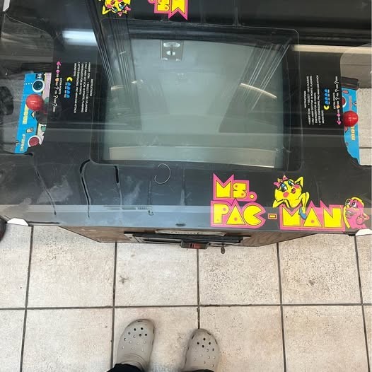 Ms. Pac-Man Video Arcade Game Machine Cocktail Sit-Down Midway SPEED-UP CHIP