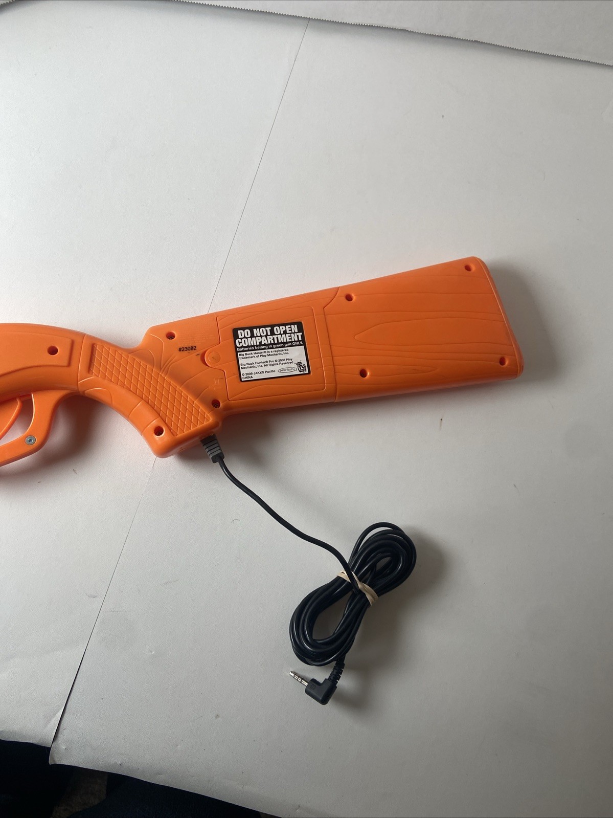 BIG BUCK HUNTER PRO Orange Shotgun Gun Controller Jakks Pacific 2009