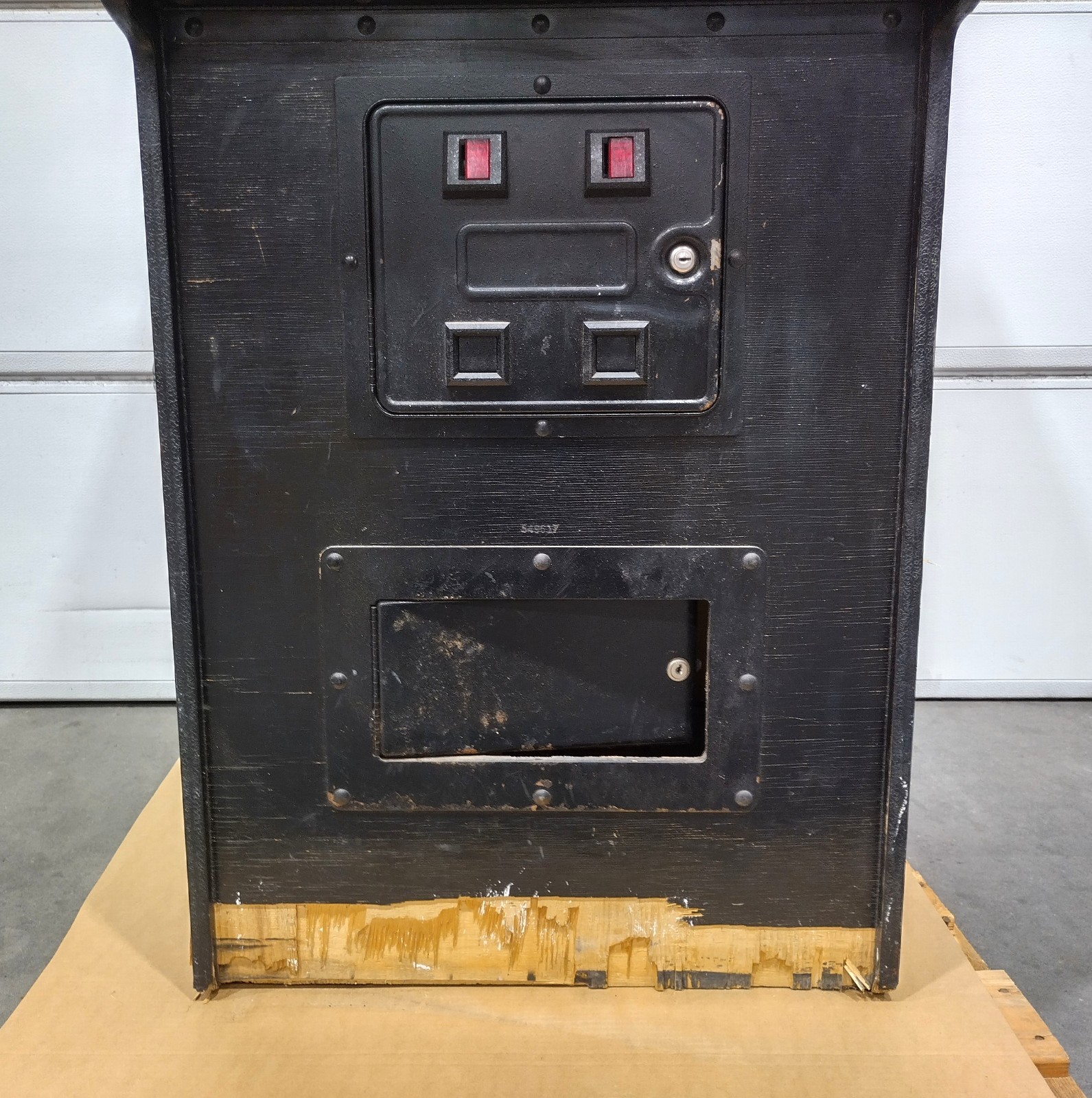Williams Defender Stargate Vintage Full-sized Arcade Cabinet – No Power