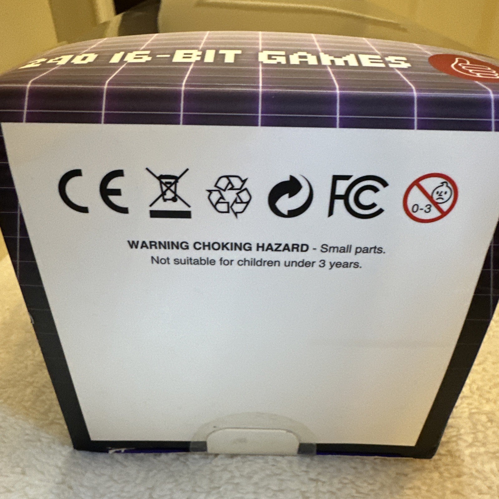 NEW IN BOX Mini Arcade Machine by Thumbs Up With 240 16 Bit Games