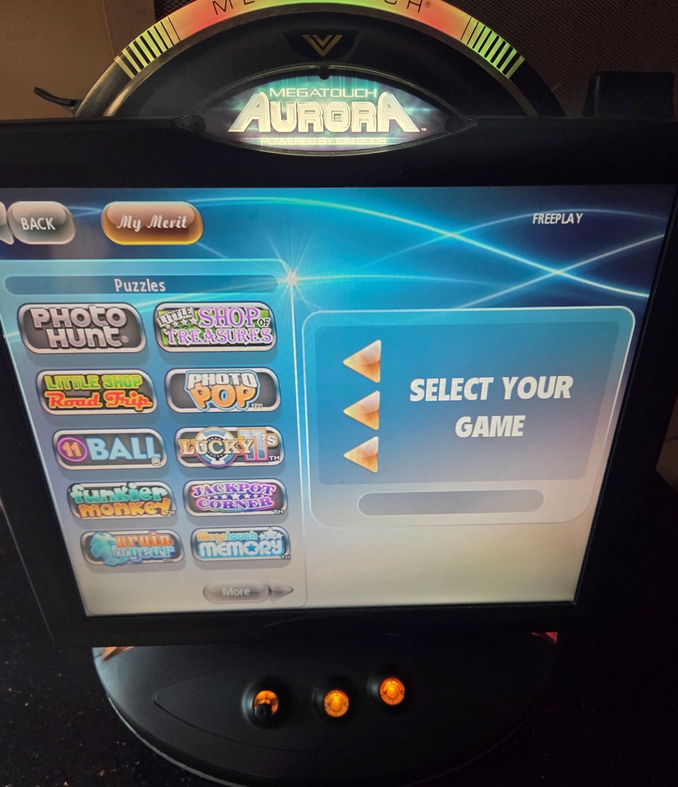 Merit Megatouch Aurora trivia game with 2013 software – Tested good